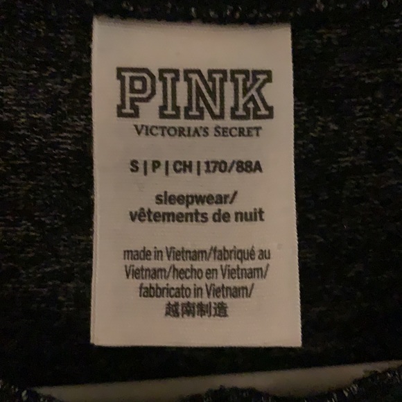 Sleepwear - Picture 3 of 4